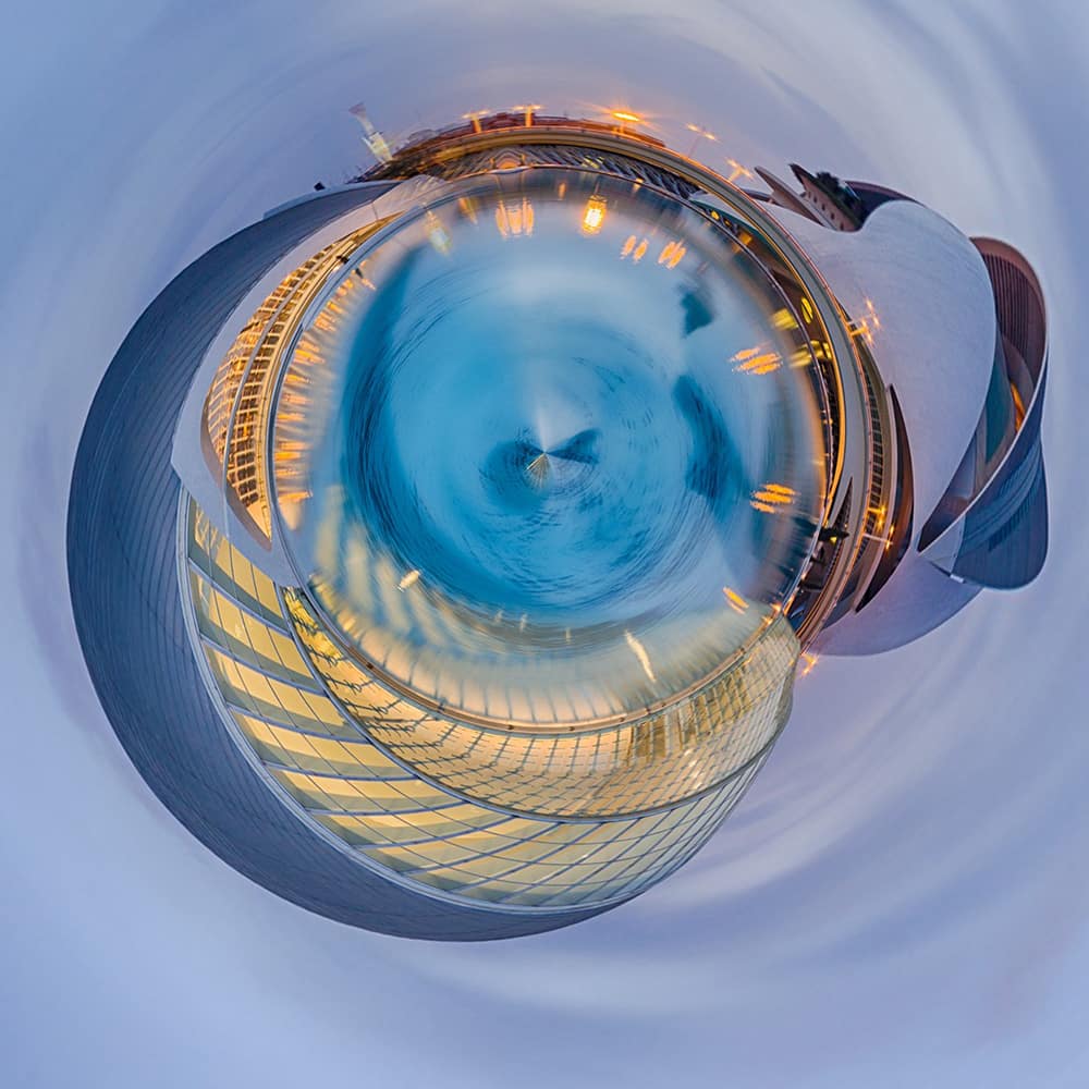 Where in the World 660 distorted city image