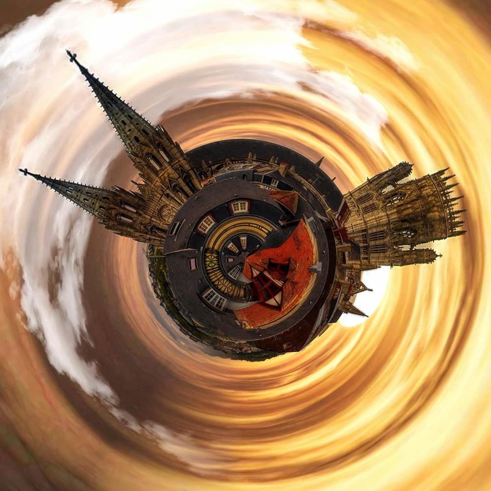 Where in the World 691 distorted city image