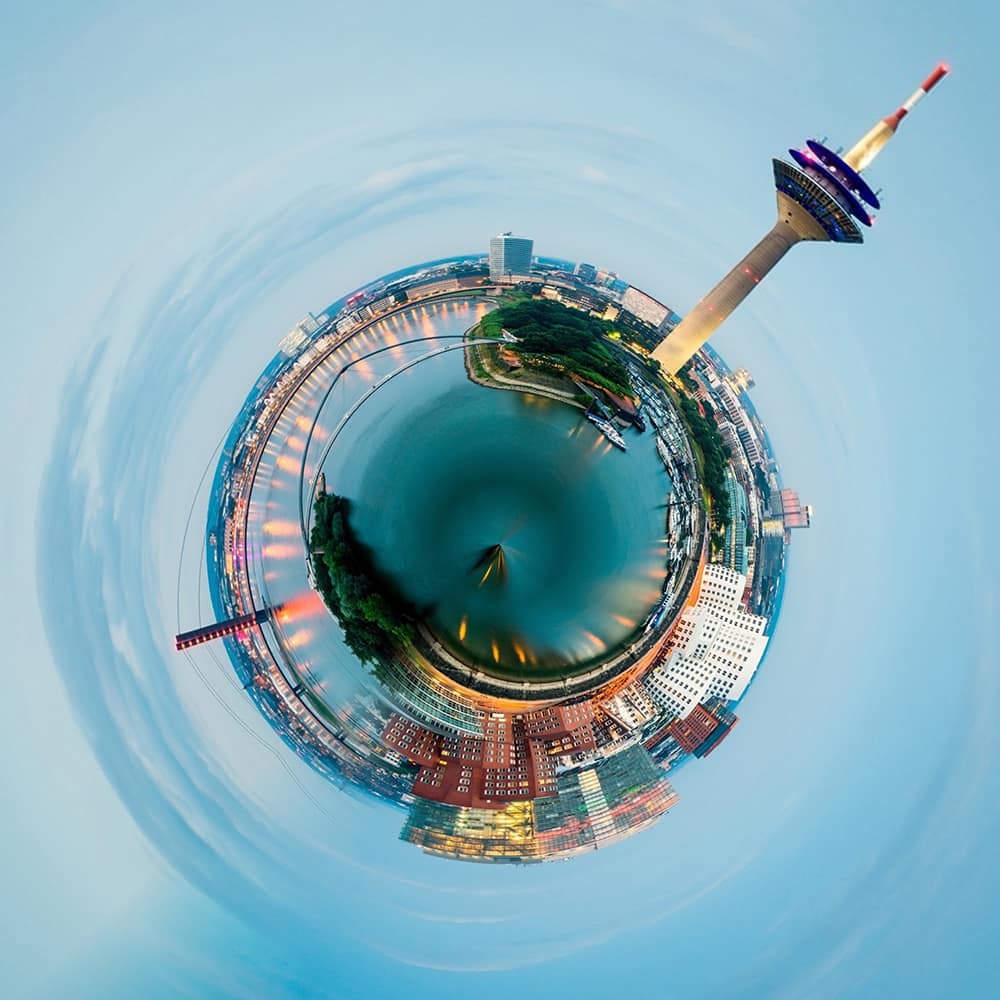 Where in the World 693 distorted city image