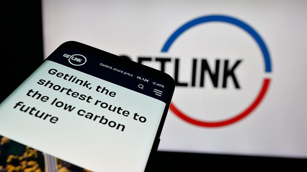 International train travel Getlink channel tunnel operator smart phone and website